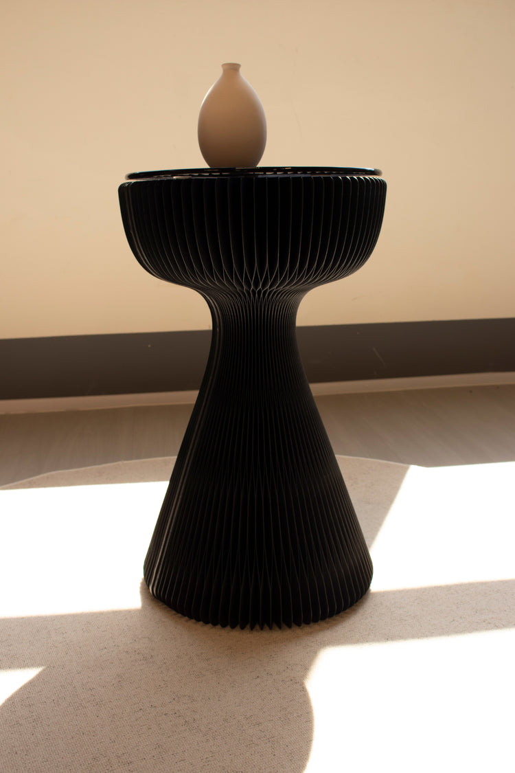 54cm height Slinky Table